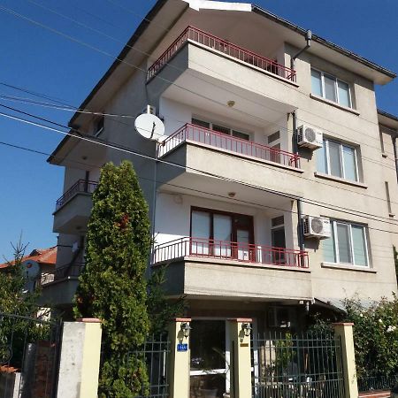 Vila Riviera Chernomorets Exterior photo